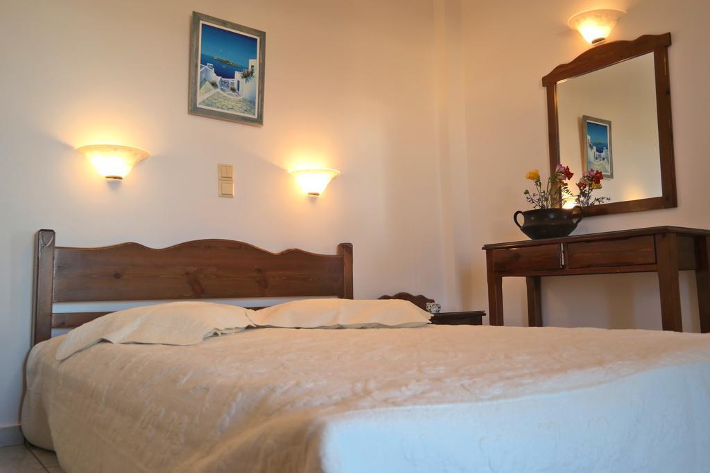 Mina'S Studios In Naxos Island Agios Prokopios  Luaran gambar