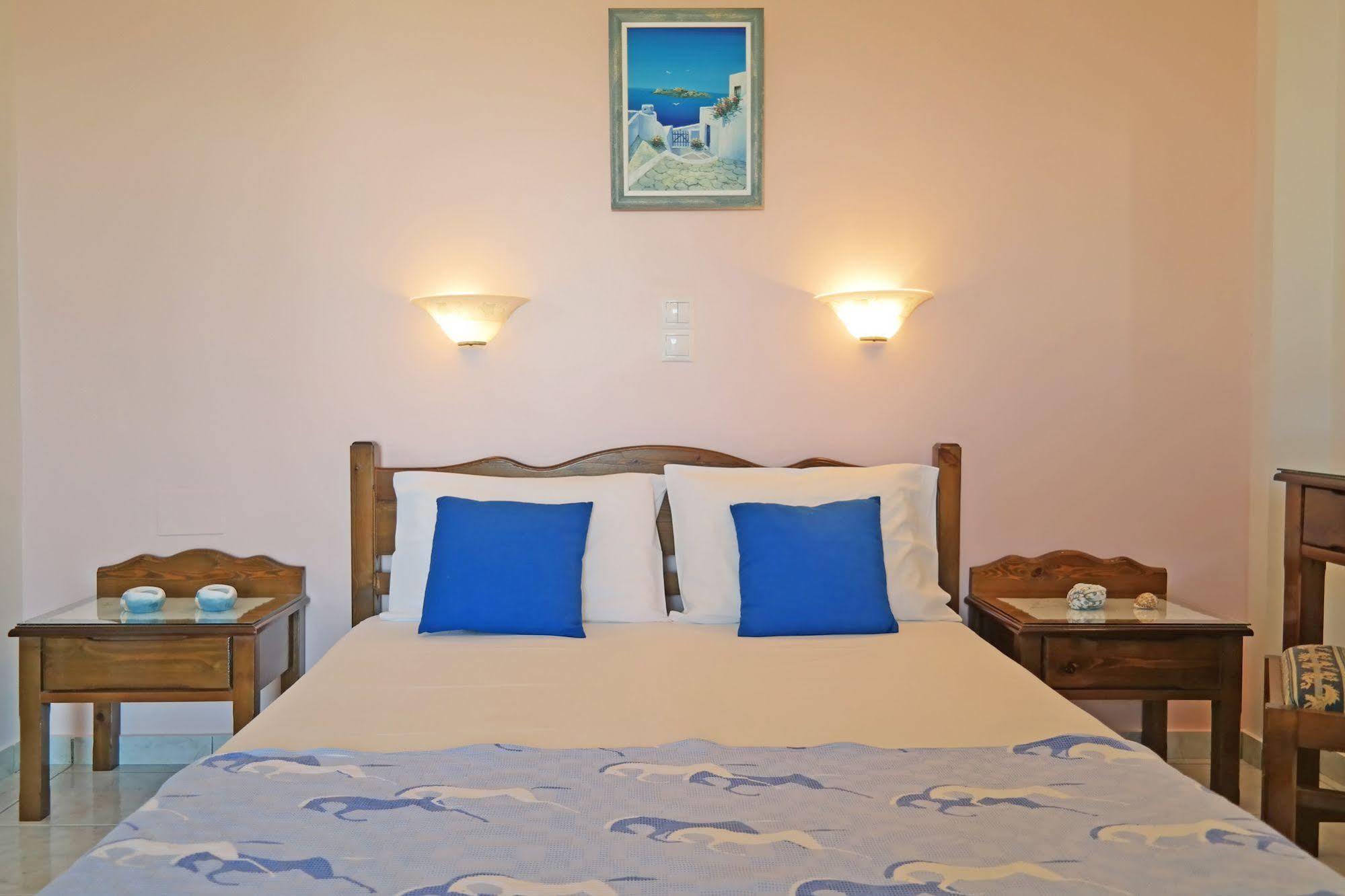 Mina'S Studios In Naxos Island Agios Prokopios  Luaran gambar