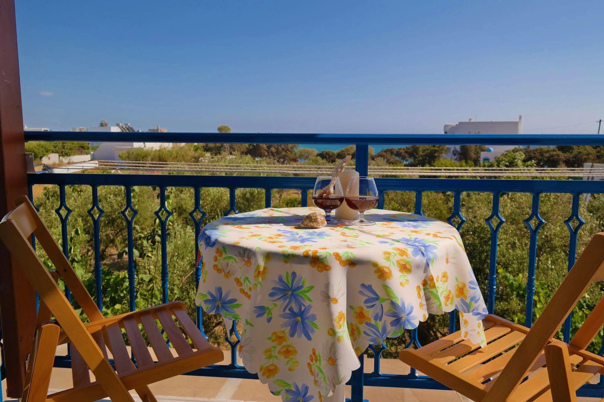 Mina'S Studios In Naxos Island Agios Prokopios  Luaran gambar
